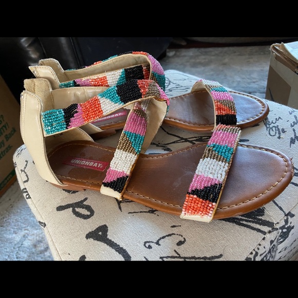 Women’s sandals - Picture 1 of 3